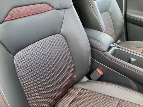 New 2025 Nissan Kicks SR w/ SR Premium Package image 36