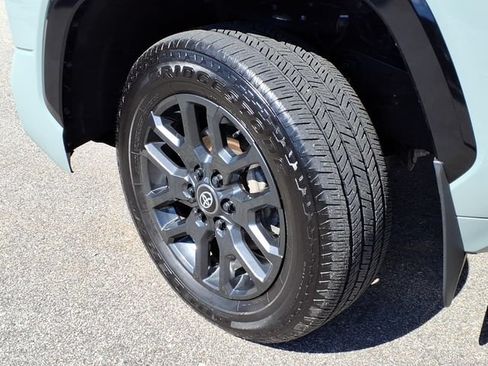 Used 2025 Toyota Tundra Platinum AWD/4WD image 8