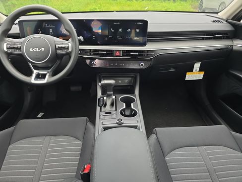 New 2026 Kia K5 LXS FWD image 11