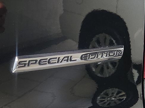 Used 2022 Honda Pilot Special Edition image 11