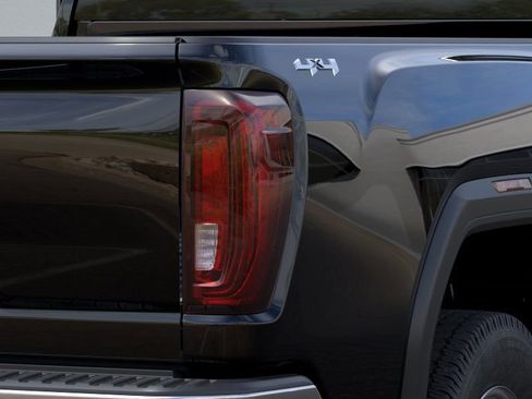 New 2025 GMC Sierra 2500 Pro AWD/4WD image 12