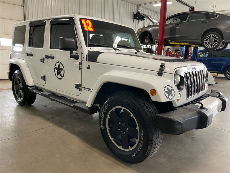 Used 2012 Jeep Wrangler Unlimited Sahara AWD/4WD image 4