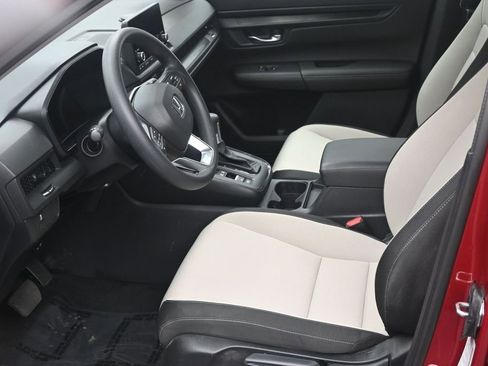 Used 2025 Honda CR-V LX image 10