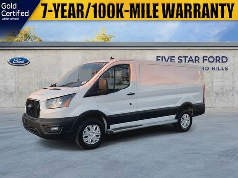 Used 2024 Ford Transit 250 Low Roof w/ Exterior Upgrade Package image 5