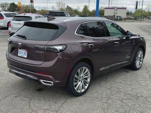 Used 2025 Buick Envision Avenir AWD/4WD image 8
