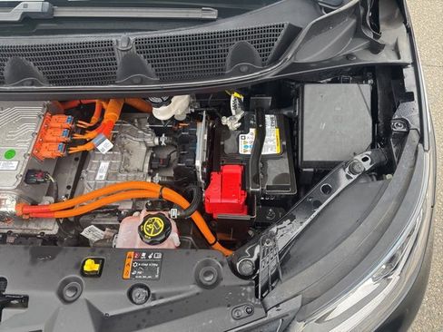 Used 2020 Chevrolet Bolt LT image 28