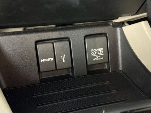 Used 2015 Honda Civic SE image 23