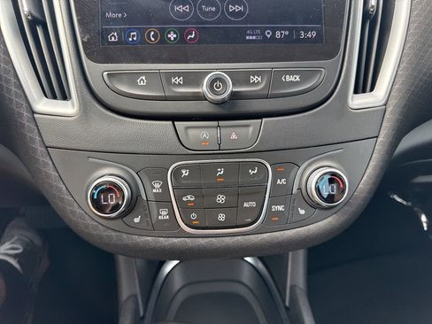 Used 2024 Chevrolet Malibu LT w/ Sport Edition image 19