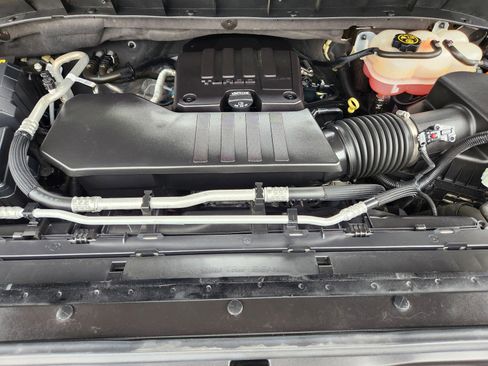 Used 2023 Chevrolet Silverado 1500 LT image 23