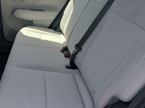 Used 2026 Hyundai Kona SE FWD image 29