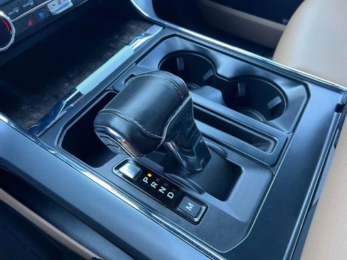 Used 2022 Ford F150 Lariat image 15