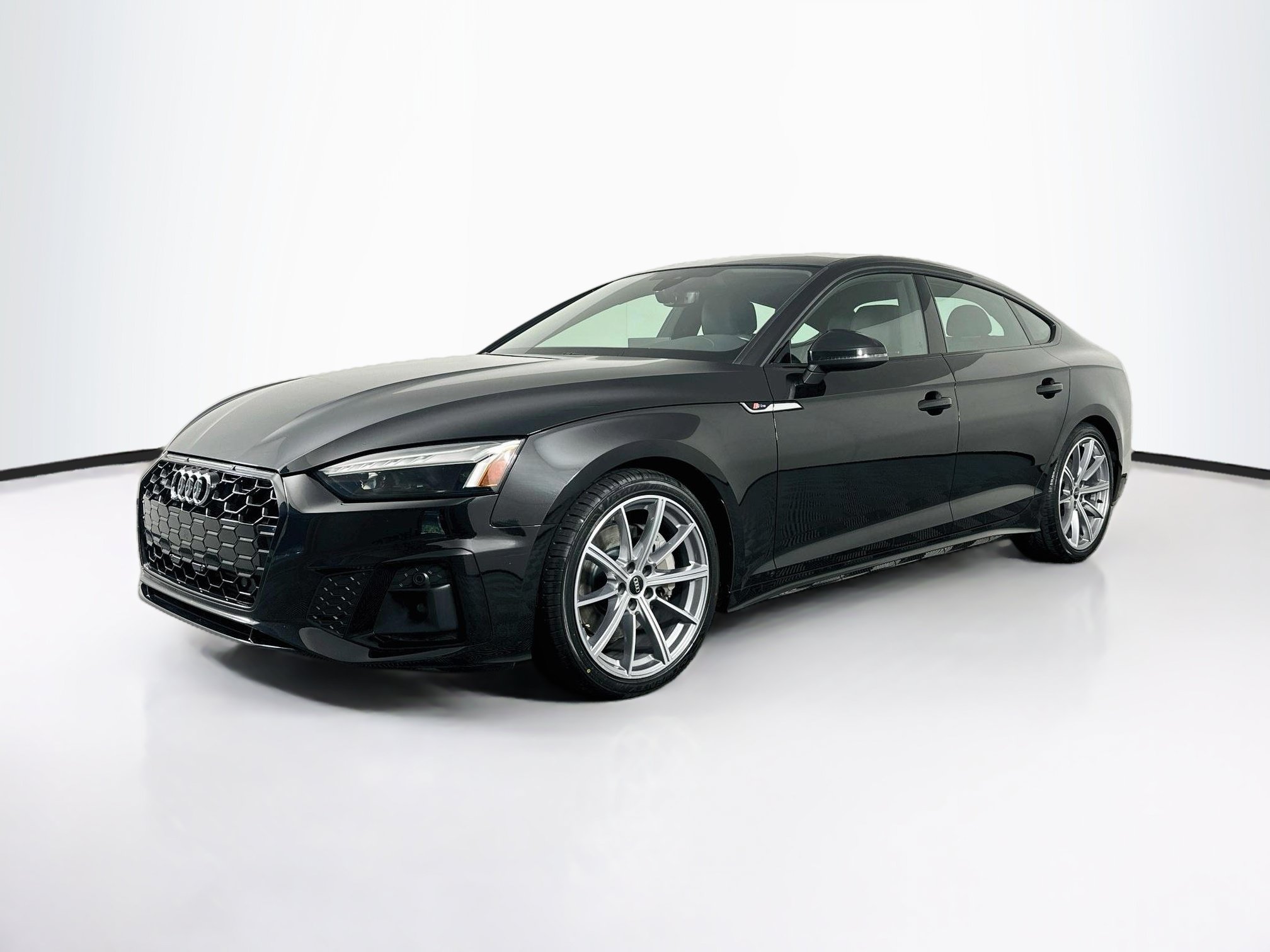 Used 2025 Audi A5 2.0T Premium AWD/4WD image 3