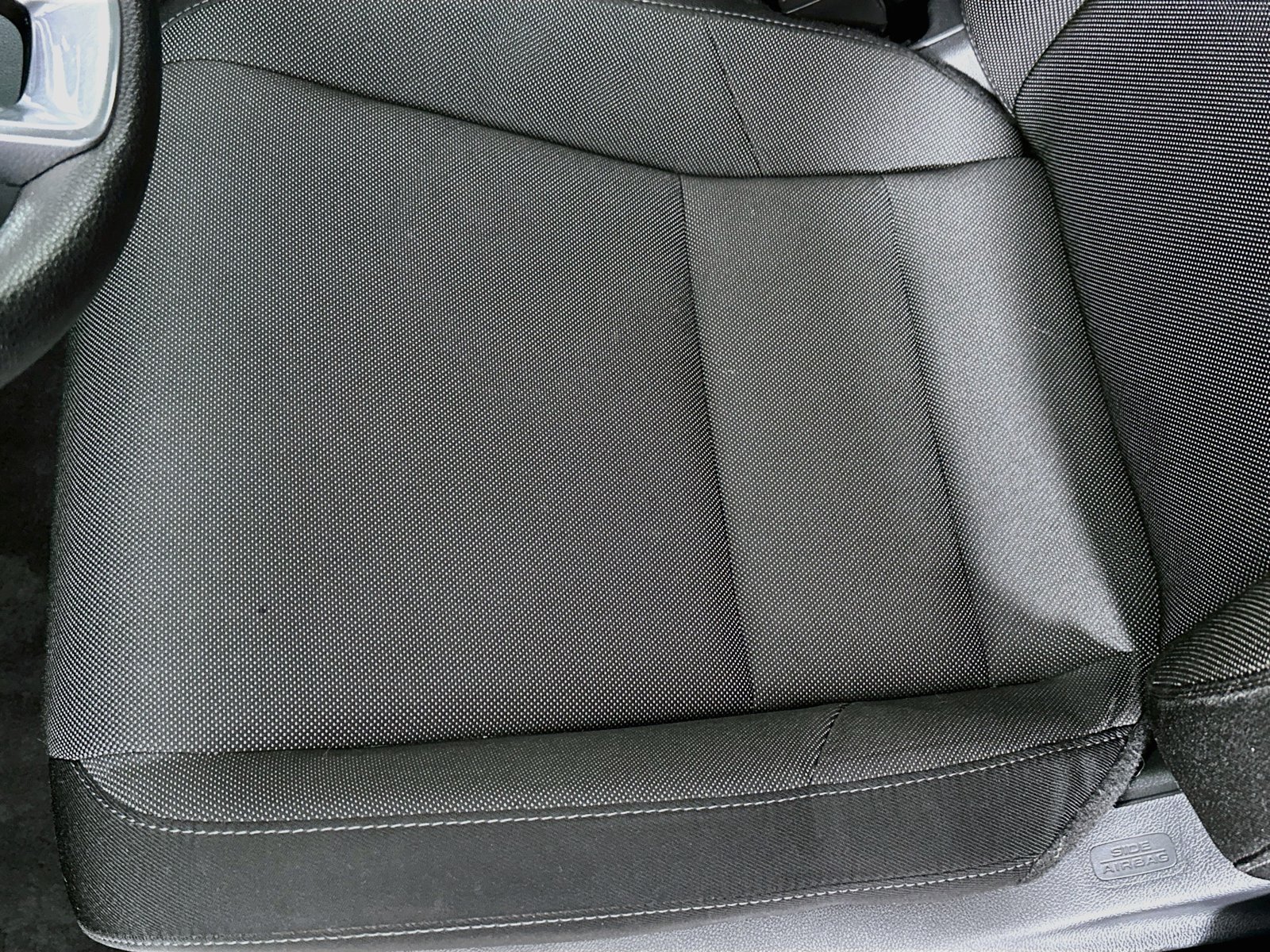 Used 2025 Honda CR-V EX image 18