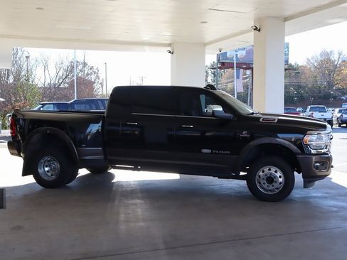 Used 2022 RAM 3500 Limited image 4