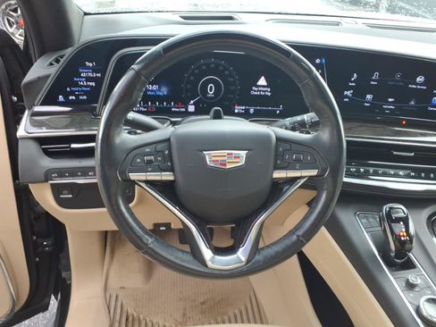 Used 2023 Cadillac Escalade Premium Luxury w/ LPO, Floor Liner Package AWD/4WD image 8