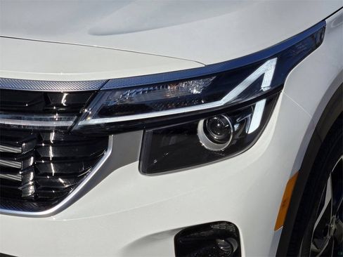 New 2026 Kia Seltos EX AWD/4WD image 7