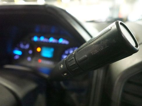 Used 2017 Ford F250 XL w/ Power Equipment Group image 18