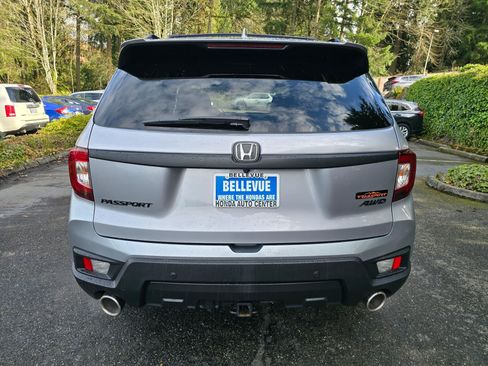 Used 2022 Honda Passport TrailSport image 4