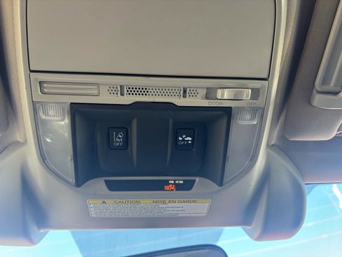 Used 2019 Subaru Forester w/ Alloy Wheel Package image 30