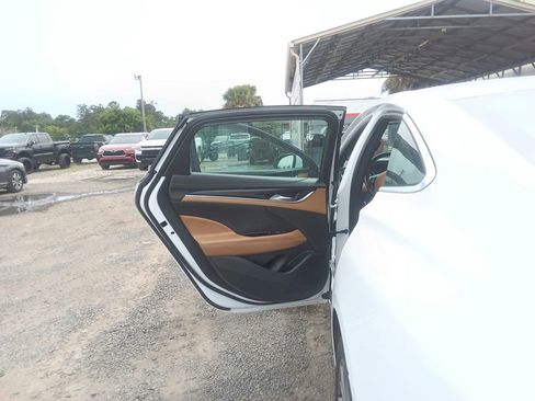 Used 2018 Buick LaCrosse Essence FWD image 29