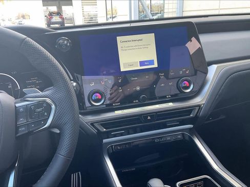 New 2026 Lexus TX 500h AWD image 6