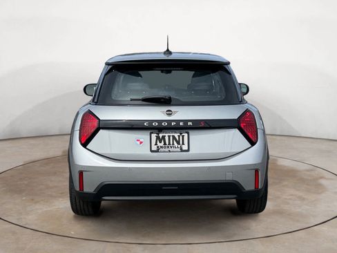 New 2025 MINI Cooper S image 4