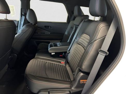 New 2026 Nissan Pathfinder Rock Creek AWD/4WD image 13
