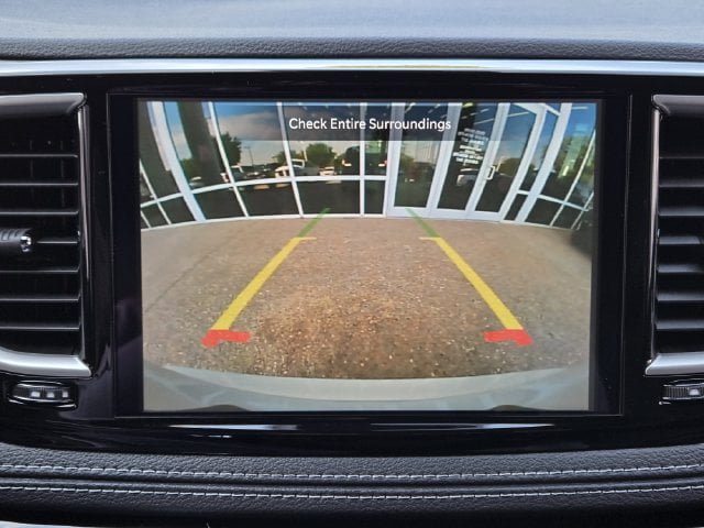 New 2027 Chrysler Pacifica Select FWD image 13