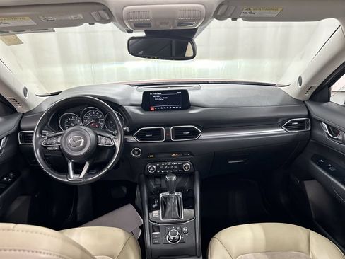Used 2017 MAZDA CX-5 Touring w/ Preferred Equipment Package AWD/4WD image 18