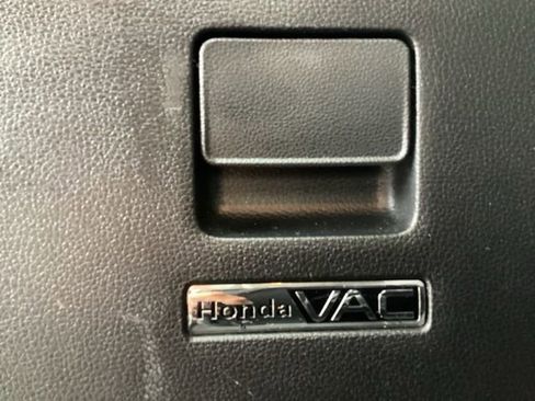 Used 2019 Honda Odyssey Elite image 10