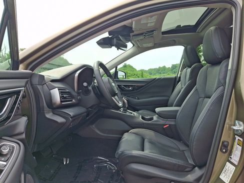 Certified 2024 Subaru Outback Touring AWD/4WD image 14