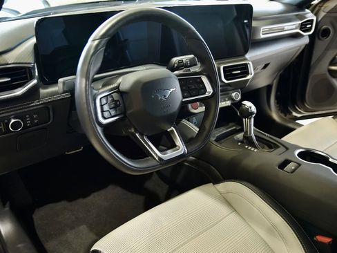 Used 2024 Ford Mustang GT Premium RWD image 13