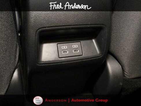 Used 2025 Toyota Corolla LE FWD image 7