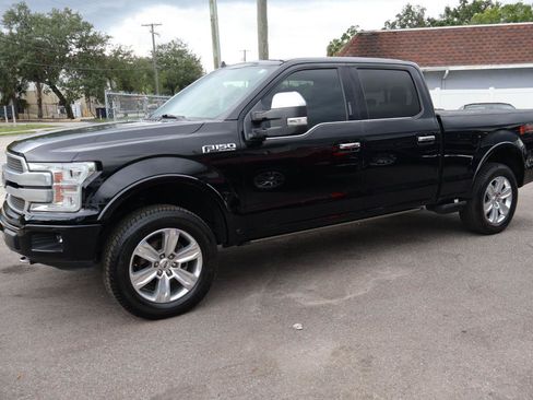 Used 2018 Ford F150 Platinum w/ Equipment Group 701A Luxury AWD/4WD image 8