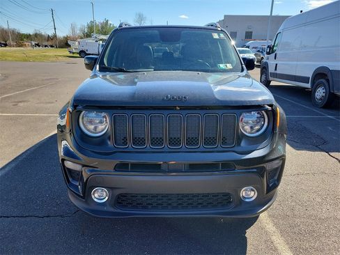 Used 2020 Jeep Renegade Altitude image 2