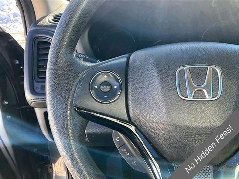 Used 2020 Honda HR-V LX image 9