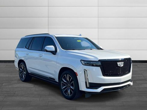 Used 2021 Cadillac Escalade Sport Platinum w/ Heavy-Duty Trailer Package AWD/4WD image 7