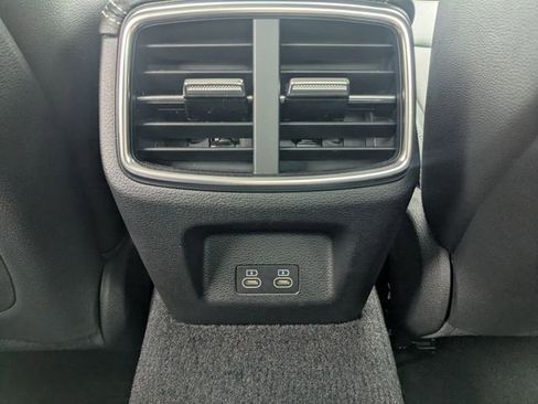 Used 2025 Genesis G70 2.5T RWD image 16