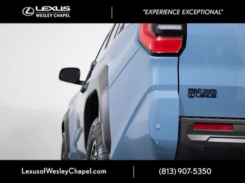 Used 2025 Toyota 4Runner TRD Off-Road AWD/4WD image 9