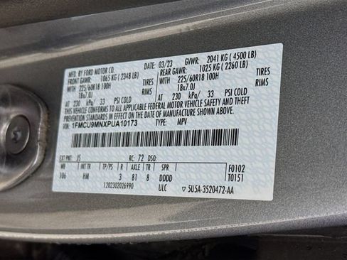 Used 2023 Ford Escape ST-Line AWD/4WD image 34