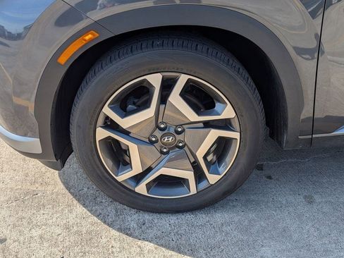 Used 2024 Hyundai Palisade Limited image 9