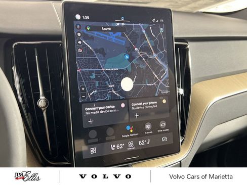 New 2026 Volvo XC60 B5 Core w/ Climate Package image 18