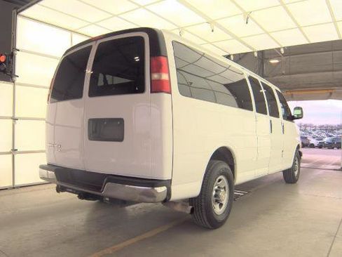Used 2015 Chevrolet Express 3500 LT w/ LT Preferred Equipment Group image 5