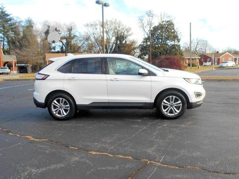 Used 2015 Ford Edge SEL w/ Equipment Group 201A image 5