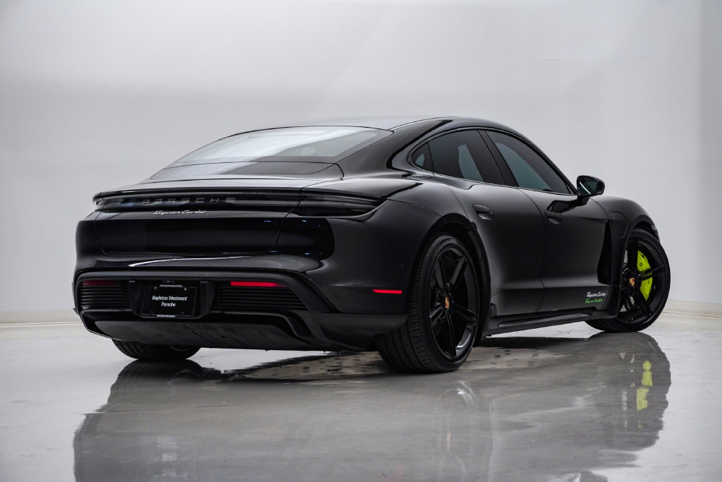 Used 2020 Porsche Taycan Turbo AWD/4WD image 11