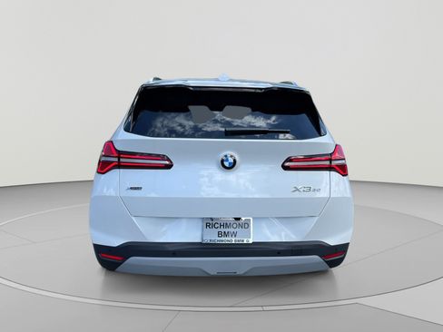 New 2026 BMW X3 xDrive30i w/ Premium Package AWD/4WD image 4
