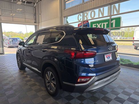 Used 2020 Hyundai Santa Fe SEL FWD image 4