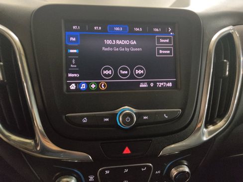 Used 2020 Chevrolet Equinox LT AWD/4WD image 25