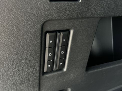 Used 2023 Lincoln Navigator L Reserve image 34