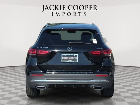 Used 2023 Mercedes-Benz GLA 250 4MATIC image 6